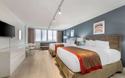 Spacious day room with natural light at Ramada Plaza Marco Polo Beach Resort.