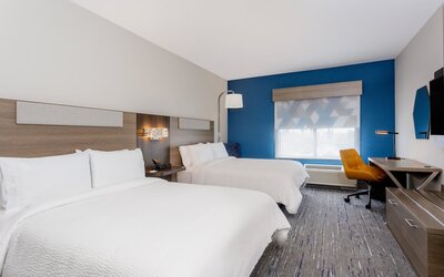 Holiday Inn Express & Suites Tampa Stadium – Airport Area by IHG