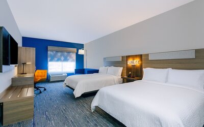 Holiday Inn Express & Suites Tampa Stadium – Airport Area by IHG