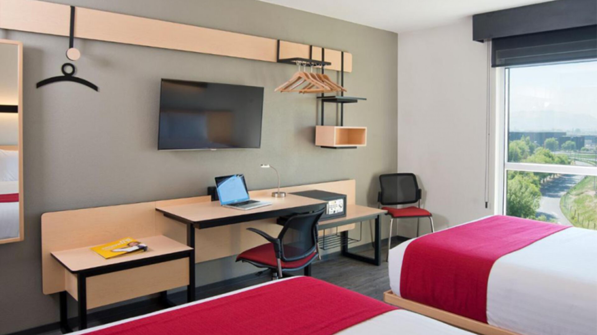 City Express by Marriott Santiago Aeropuerto