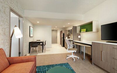 Home2 Suites by Hilton Brandon Tampa, FL