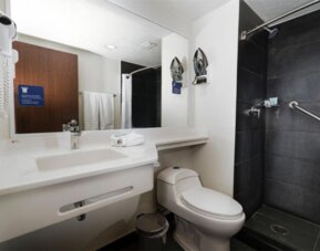 City Express by Marriott Santiago Aeropuerto