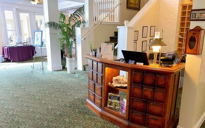 Crystal Bay Historic Hotel