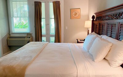 Crystal Bay Historic Hotel