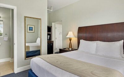 Crystal Bay Historic Hotel