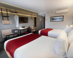 City Express by Marriott Santiago Aeropuerto