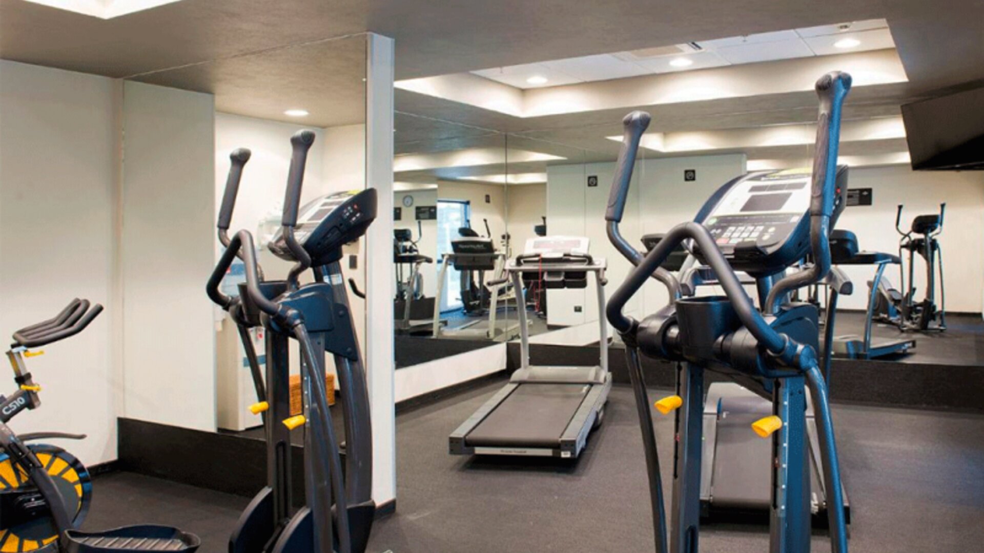 City Express by Marriott Santiago Aeropuerto