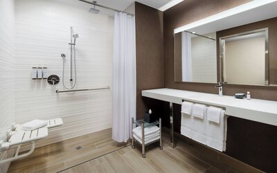 AC Hotel St. Petersburg Downtown