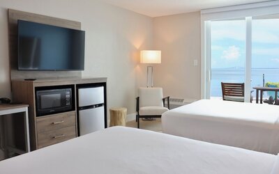 SkyBeach Resort