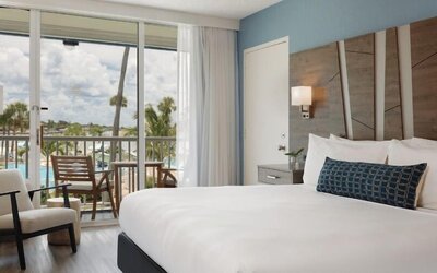 SkyBeach Resort
