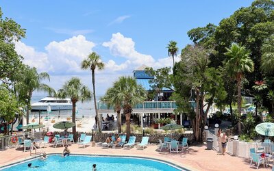SkyBeach Resort