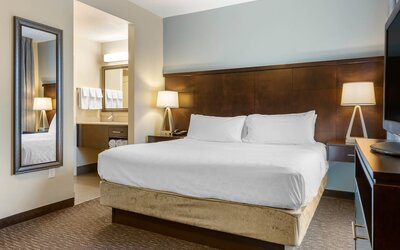 Staybridge Suites St. Petersburg Downtown by IHG