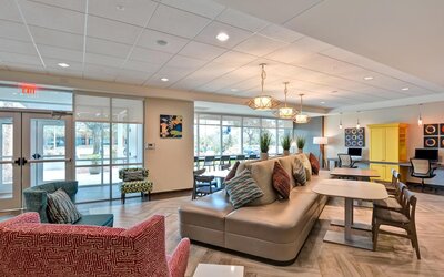 Home2 Suites by Hilton Tampa USF Near Busch Gardens