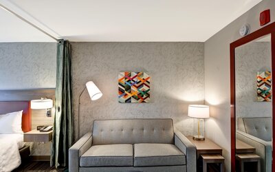 Home2 Suites by Hilton Tampa USF Near Busch Gardens