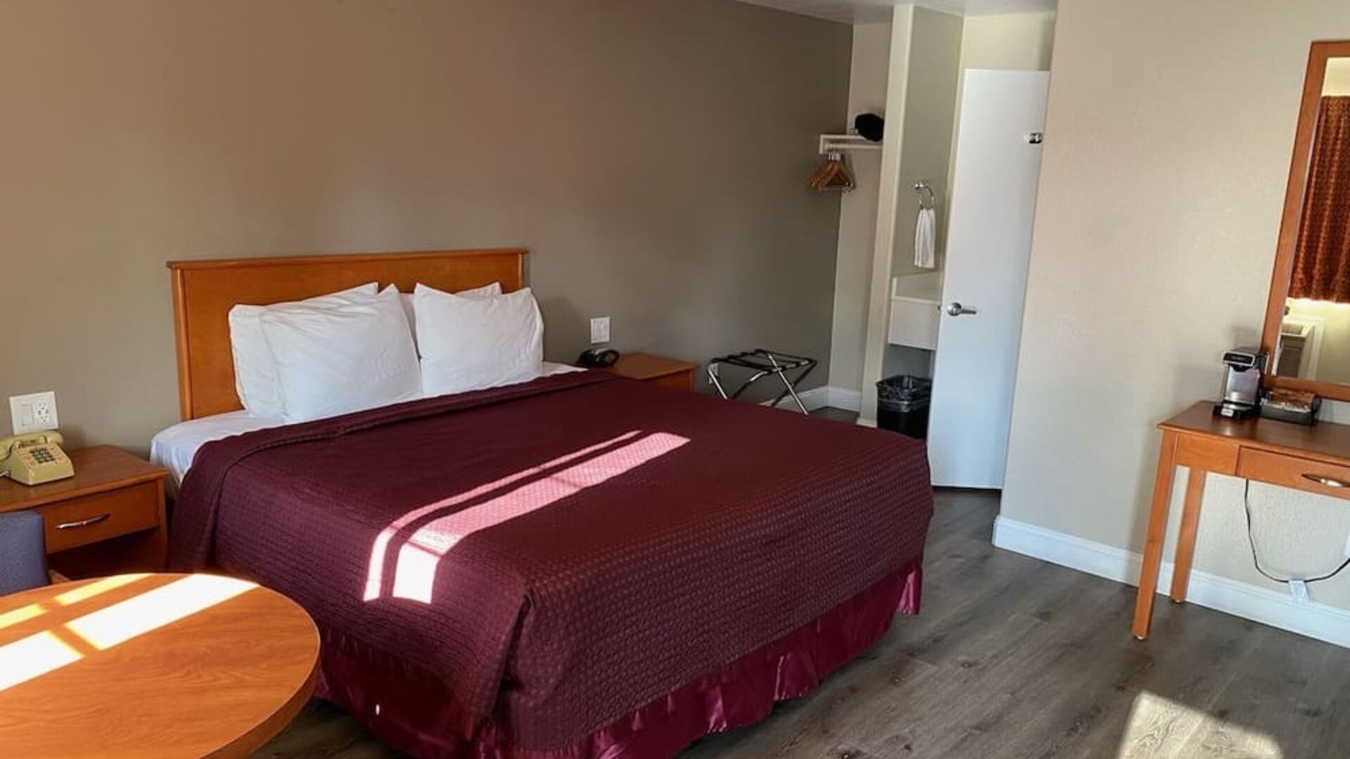 Day use room at North Bay Inn.