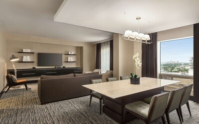 Hilton Tampa Downtown