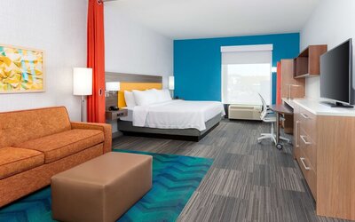 Home2 Suites by Hilton Tampa Downtown Channel District