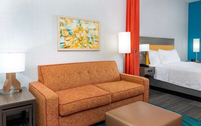 Home2 Suites by Hilton Tampa Downtown Channel District