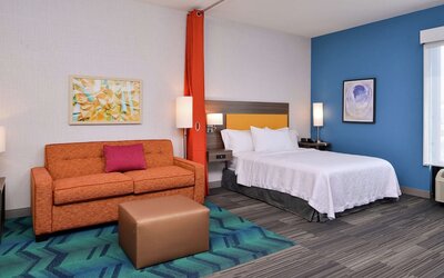 Home2 Suites by Hilton Tampa Downtown Channel District