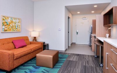 Home2 Suites by Hilton Tampa Downtown Channel District