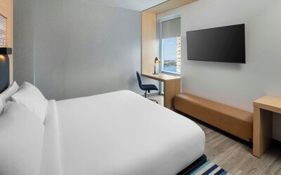 Aloft by Marriott Tampa Downtown