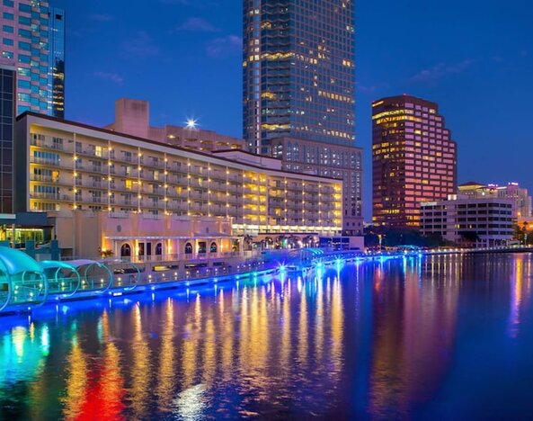 Hotel Tampa Riverwalk