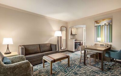 Embassy Suites by Hilton Tampa Downtown Convention Center