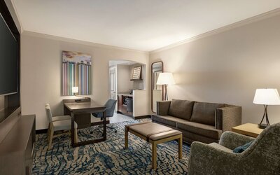 Embassy Suites by Hilton Tampa Downtown Convention Center