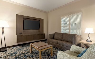Embassy Suites by Hilton Tampa Downtown Convention Center