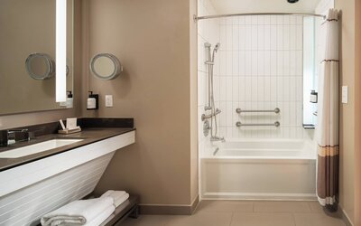 Epicurean Hotel, Autograph Collection