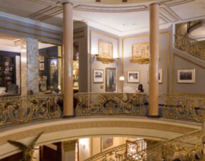 El Avenida Palace Hotel