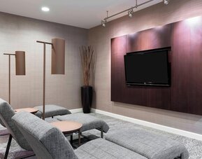 Courtyard by Marriott Tampa Downtown