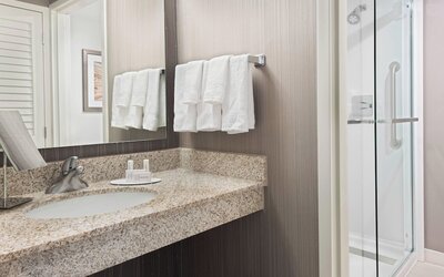 Courtyard by Marriott Tampa Downtown