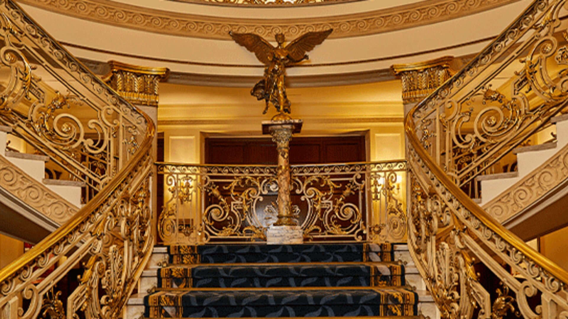 El Avenida Palace Hotel