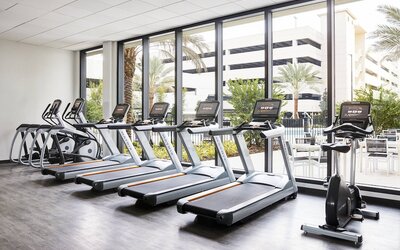 AC Hotel by Marriott Tampa Airport