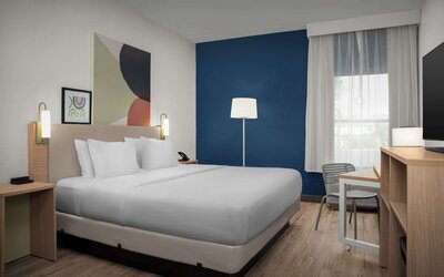 Spark by Hilton Tampa Brandon