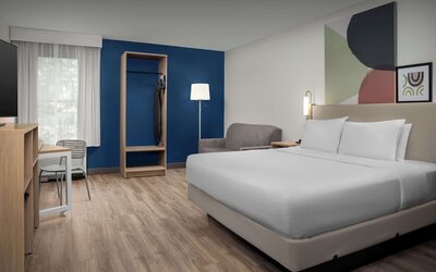 Spark by Hilton Tampa Brandon