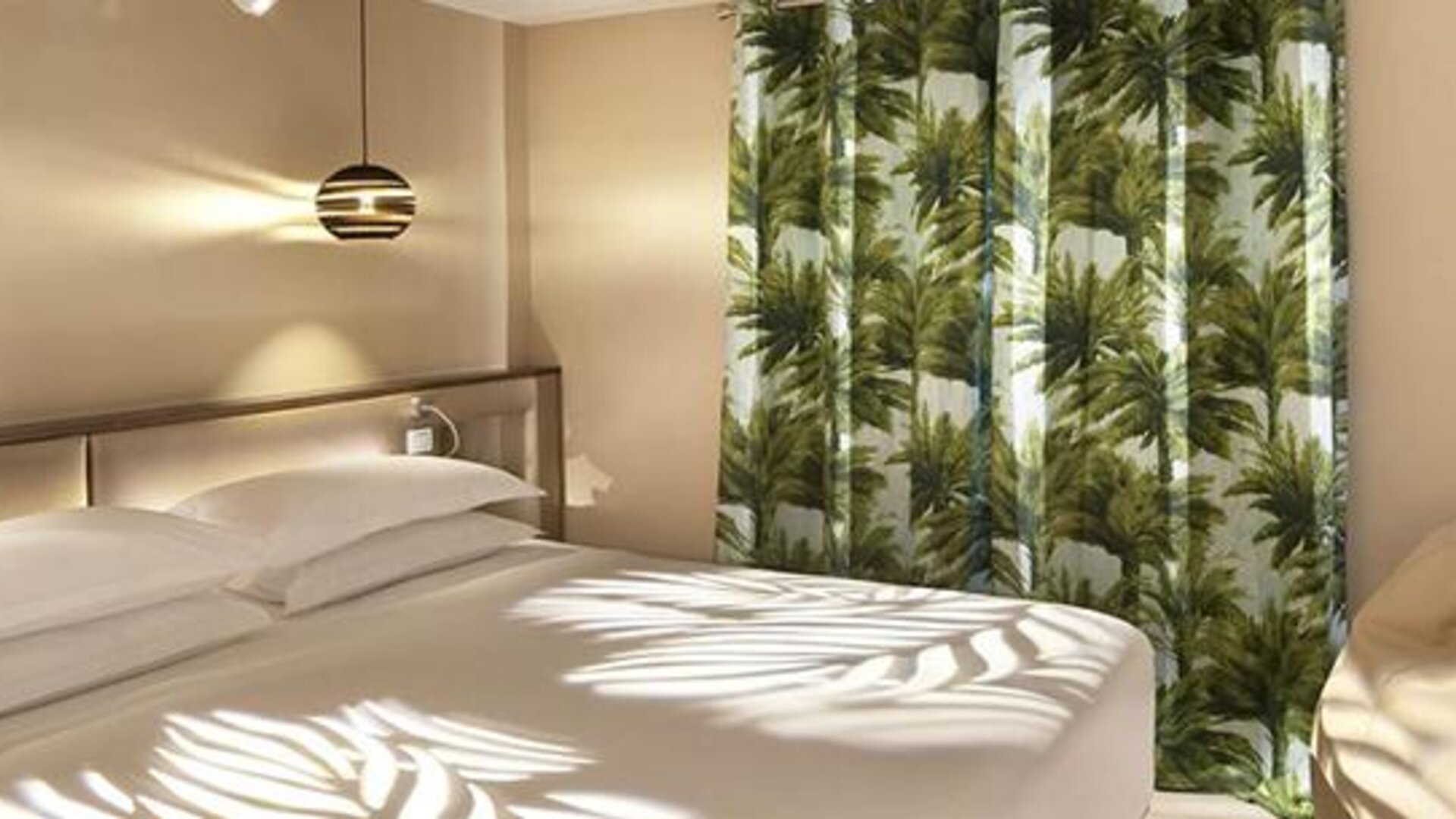 Hôtel Eden Paris Porte de Versailles