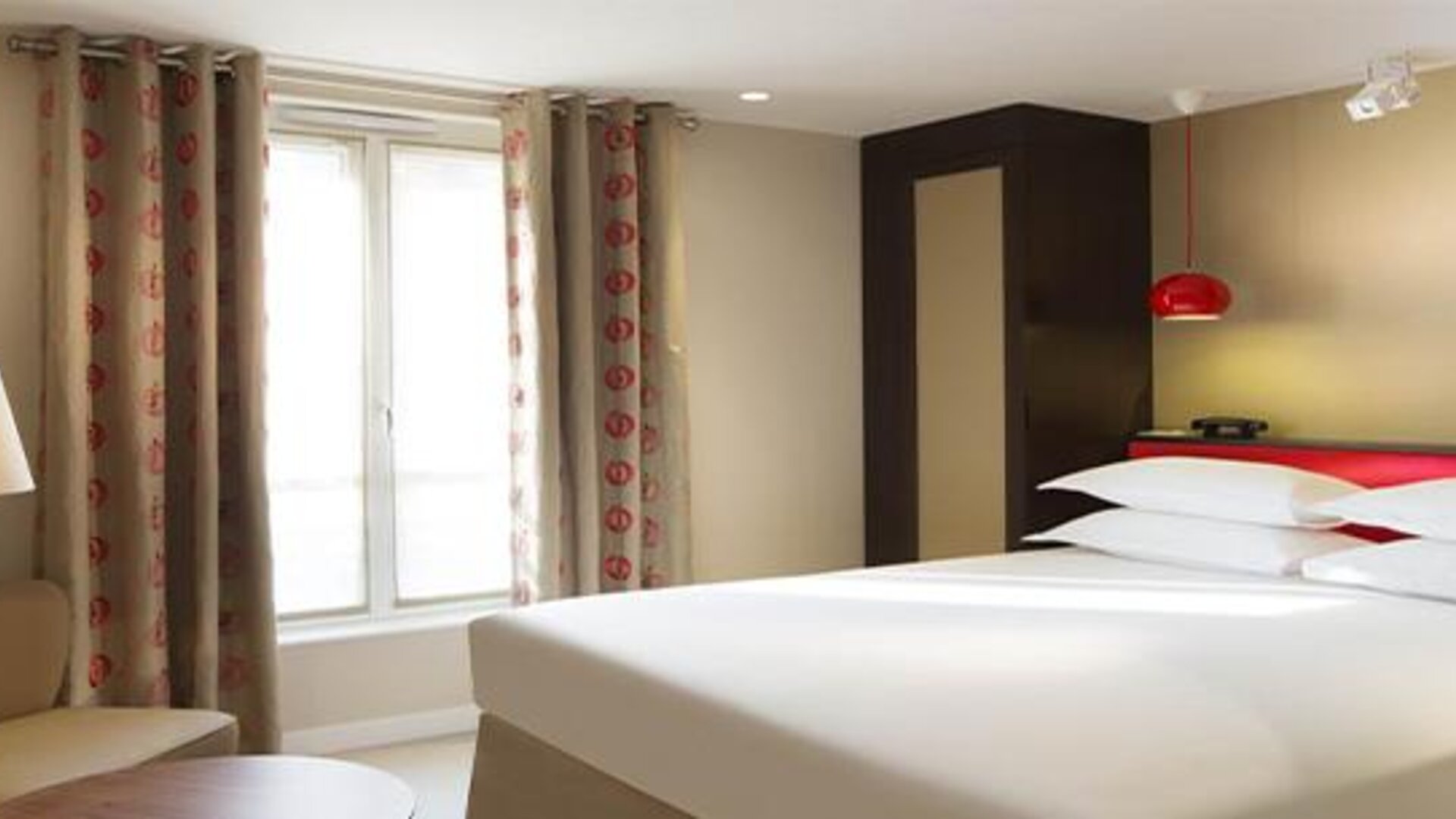 Hôtel Eden Paris Porte de Versailles