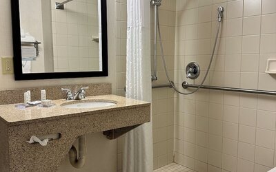 Wingate by Wyndham - Sylvania/Toledo