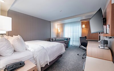 Courtyard by Marriott Toledo West