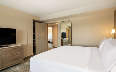 Homewood Suites by Hilton Toledo Downtown