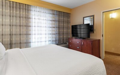Courtyard by Marriott Toledo Airport Holland