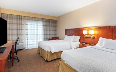 Courtyard by Marriott Toledo Airport Holland