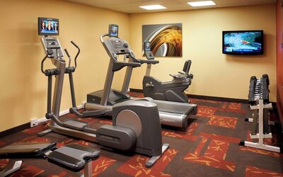 Courtyard by Marriott Toledo Airport Holland