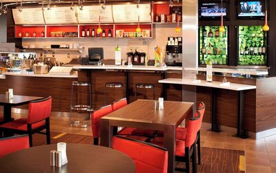 Courtyard by Marriott Toledo Airport Holland