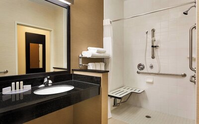 Fairfield Inn & Suites Toledo Maumee