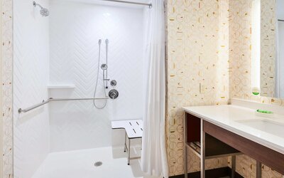 Holiday Inn Toledo-Maumee (I-80/90) by IHG