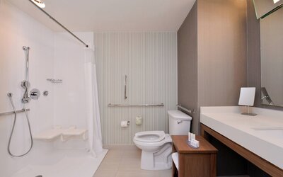 Courtyard by Marriott Toledo North
