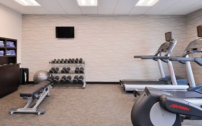 Courtyard by Marriott Toledo North